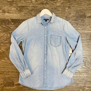 J Crew Merchantile Blue Botton Down Shirt